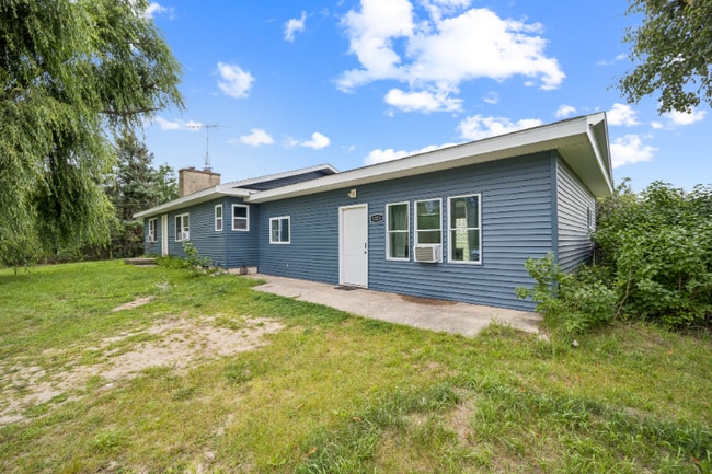 property at 1323 Whitehouse Trail