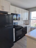 21 Canfield St in Orange, NJ - Building Photo