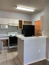 2612 Robert Trent Jones Dr, Unit 714 in Orlando, FL - Foto de edificio - Building Photo