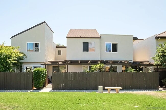 9595 Easter Way, Unit 8