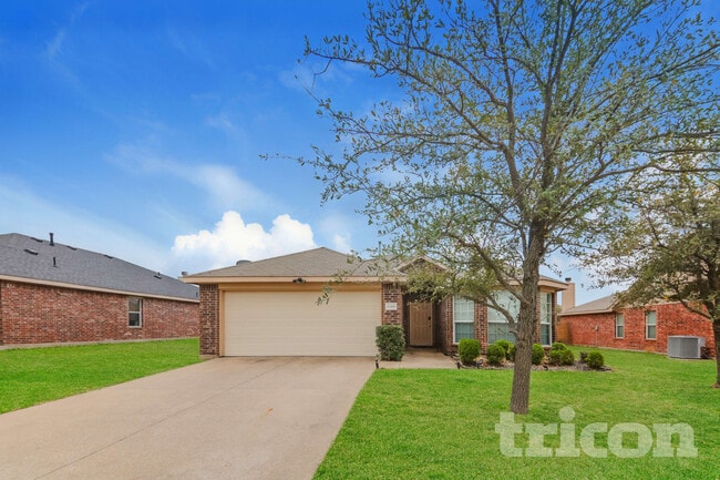 property at 2105 Thistle Ln