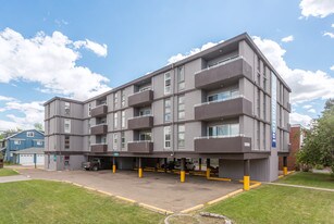 Elizabeth Manor in Edmonton, AB - Building Photo