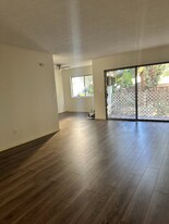 510 Orlando Ave in West Hollywood, CA - Building Photo