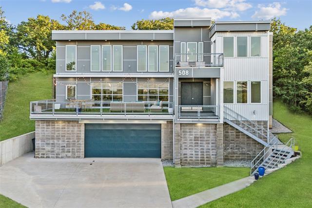 508 Holly Ct in Keller, TX - Building Photo