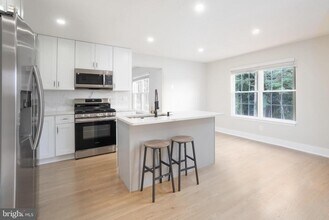 1307 Old Cannon Rd in Fort Washington, MD - Building Photo - Building Photo