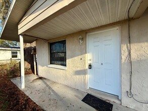 10812 Hannaway Dr in Riverview, FL - Building Photo - Building Photo