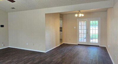 11904 Hardwood Trail in Austin, TX - Building Photo - Building Photo