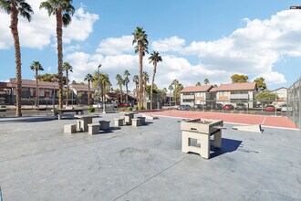Amber Ridge in Las Vegas, NV - Building Photo - Building Photo