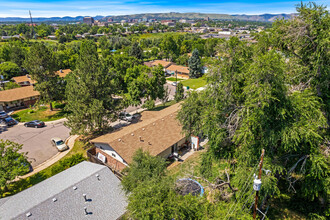 10381 W 12th Pl in Lakewood, CO - Building Photo - Building Photo