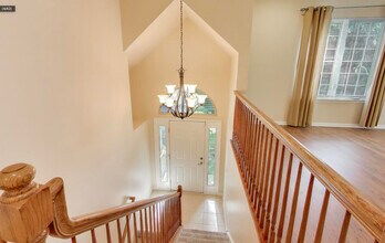 11 Beaconsfield Ct in Lincolnshire, IL - Building Photo - Building Photo