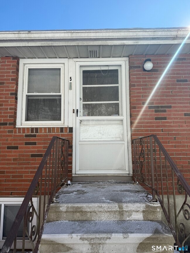 30 Bungay Rd in Seymour, CT - Building Photo - Building Photo