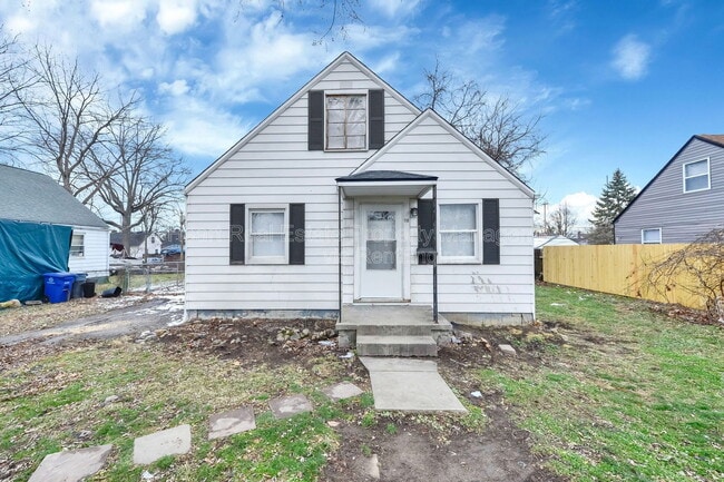 property at 118 N Kellner Rd