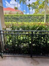 140 SW 117th Ave in Pembroke Pines, FL - Building Photo - Building Photo