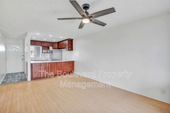 94-828 Lumiauau St in Waipahu, HI - Building Photo - Building Photo