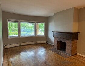 723 Amherst St, Unit Lower in Buffalo, NY - Building Photo - Building Photo