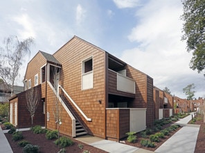 The Grove Garden Apartments in Sunnyvale, CA - Building Photo - Building Photo