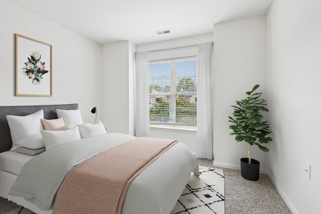 Park at Winterset in Owings Mills, MD - Building Photo - Interior Photo