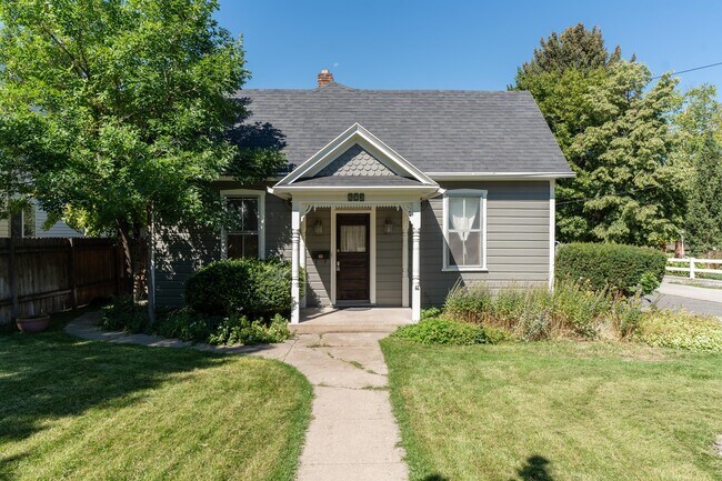 property at 643 N 200 E