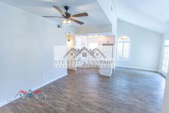 20 S Buena Vista Ave in Gilbert, AZ - Building Photo - Building Photo