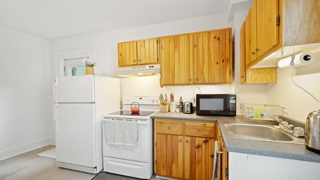property at 38 Victoria St