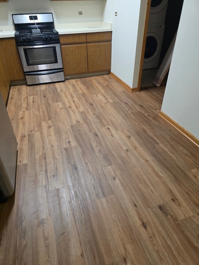 220 Main St, Unit 220.5