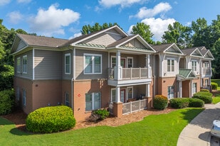 Farmington Hills in Winder, GA - Building Photo