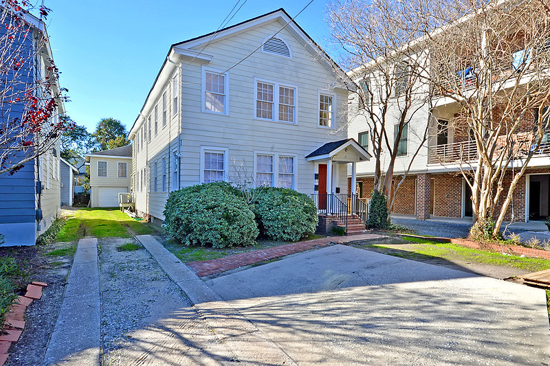 11 Smith St in Charleston, SC - Building Photo