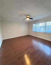 1399 Sussex Dr in North Lauderdale, FL - Building Photo - Building Photo