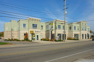 Cheshire Market Square in Grand Rapids, MI - Building Photo - Building Photo