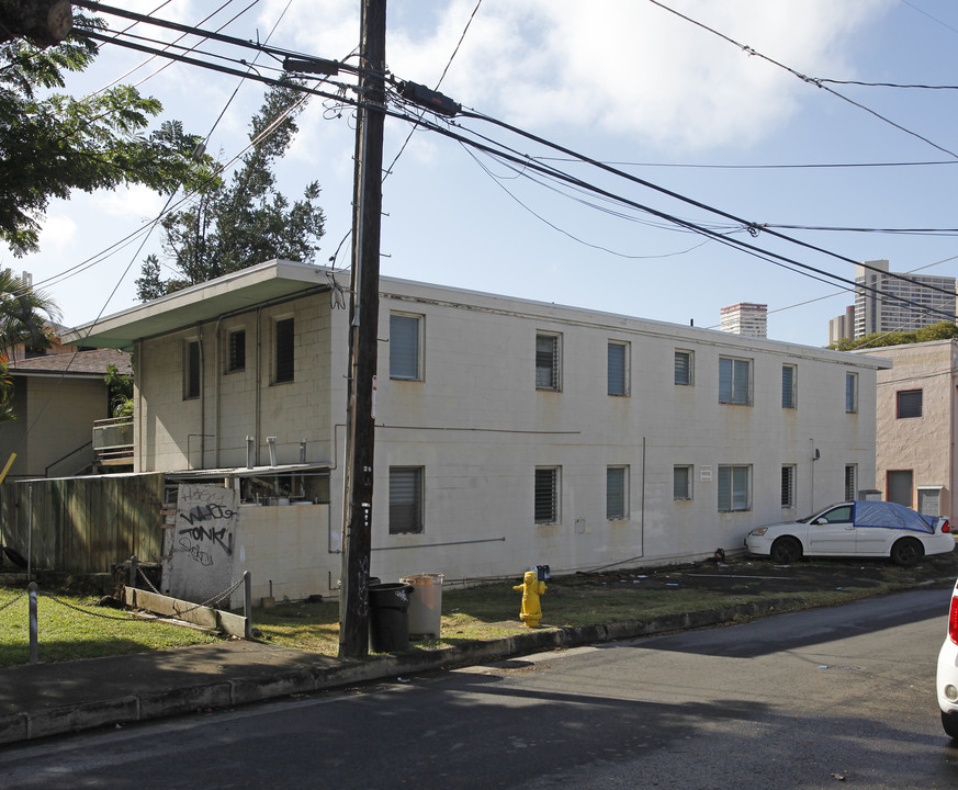 921a-927 Hausten St in Honolulu, HI - Building Photo