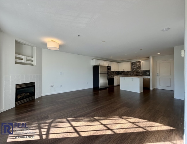 22582 SW Main St in Sherwood, OR - Building Photo - Building Photo