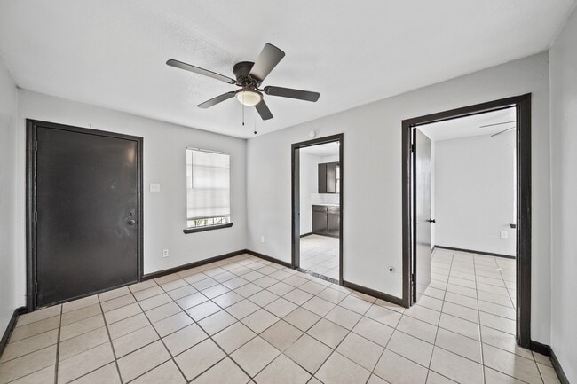 1012 Ann in Pasadena, TX - Building Photo - Building Photo