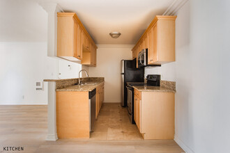 2616 5th St in Santa Monica, CA - Building Photo - Building Photo