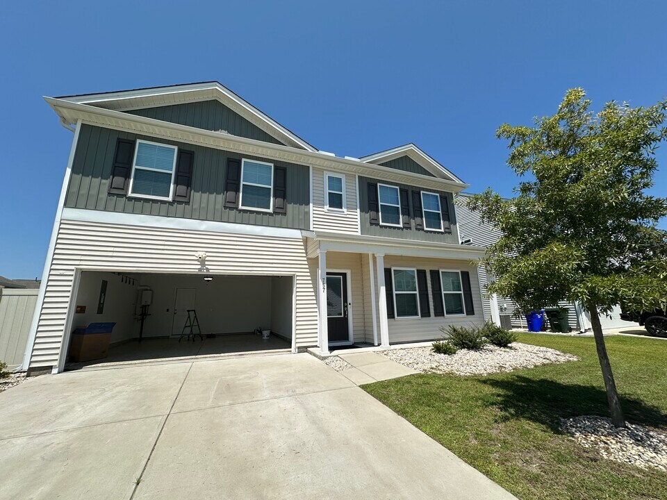 757 Lambeth Ln in Conway, SC - Building Photo