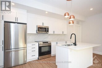 15 Monk St in Ottawa, ON - Building Photo - Building Photo