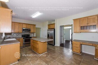 17025 Cambridge Grove Dr in Huntersville, NC - Building Photo - Building Photo
