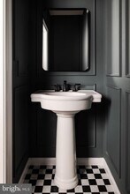 200 S Broad St in Philadelphia, PA - Building Photo - Building Photo