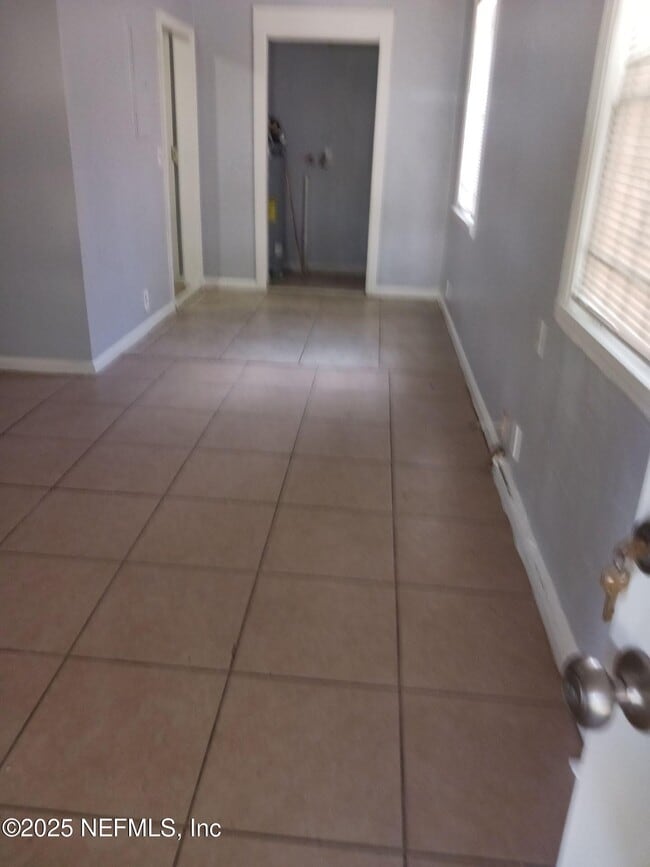 2124 Danese St in Jacksonville, FL - Building Photo - Building Photo