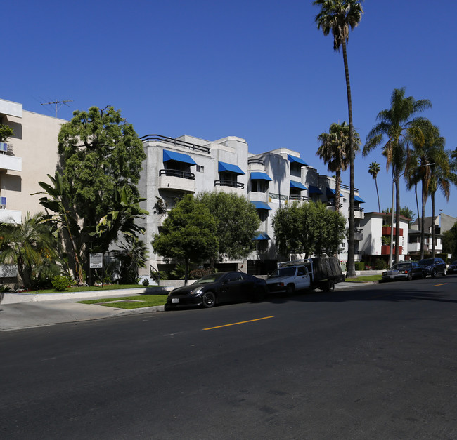 515 Harvard in Los Angeles, CA - Foto de edificio - Building Photo