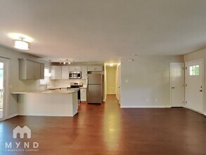 5613 Deerborn Dr in Apex, NC - Building Photo - Building Photo