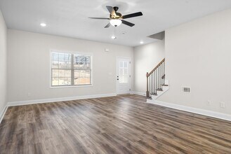 500 Peachers Mill Rd in Clarksville, TN - Building Photo - Building Photo
