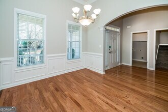 329 Westhill Dr in Newnan, GA - Building Photo - Building Photo