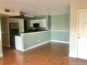 1229 SW 46th Ave-Unit -408 in Pompano Beach, FL - Building Photo - Building Photo
