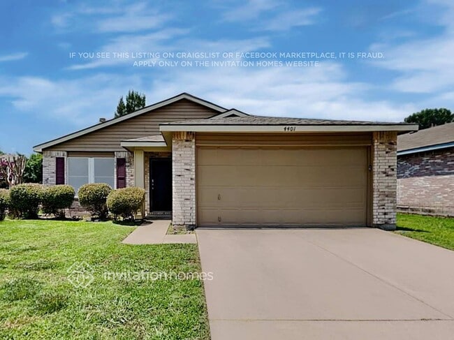 property at 4401 Courtside Dr