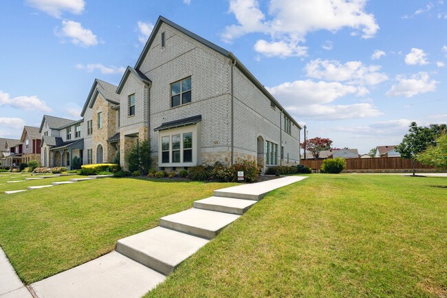 2674 Settlers Pl