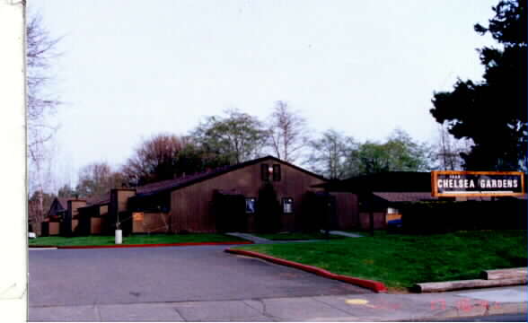 Chelsea Gardens Apartments in Santa Rosa, CA - Building Photo - Building Photo