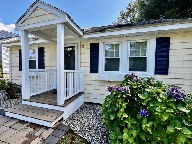 15 Mill Pond Ln in Hampton, NH - Building Photo - Building Photo
