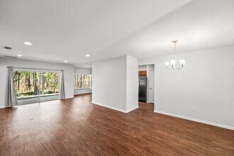 1621 Town Park Ct in St. Cloud, FL - Building Photo - Building Photo