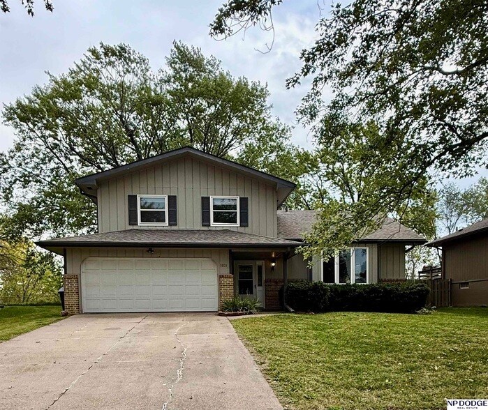 1503 Willow Ave in Bellevue, NE - Building Photo