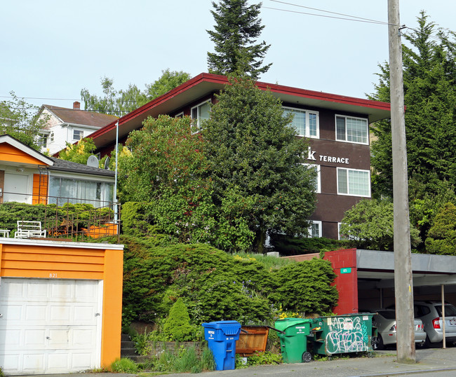 Bay Park Terrace in Seattle, WA - Foto de edificio - Building Photo